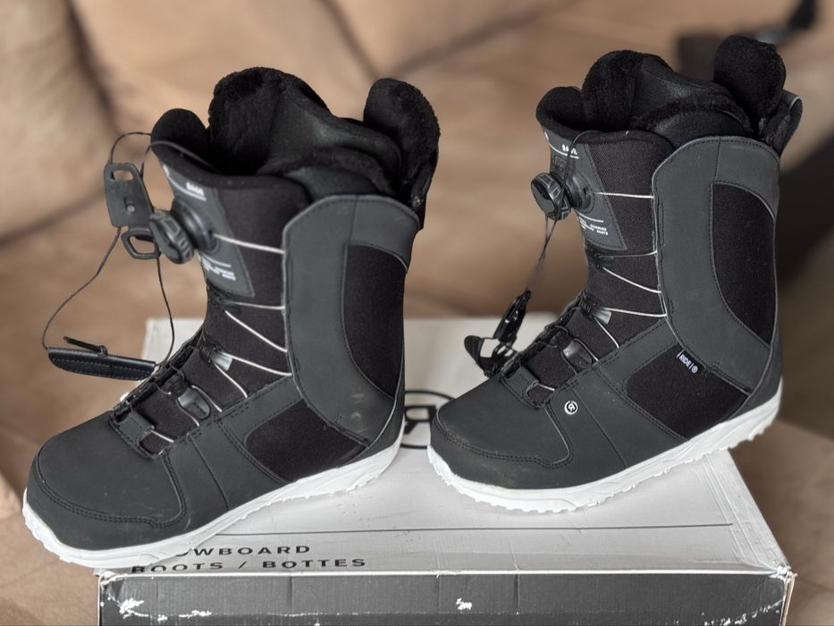 Vand Boots Snowboard Ride Sage Black 40 (25,5 cm)