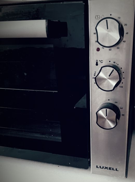 LUXELL печка сотилади