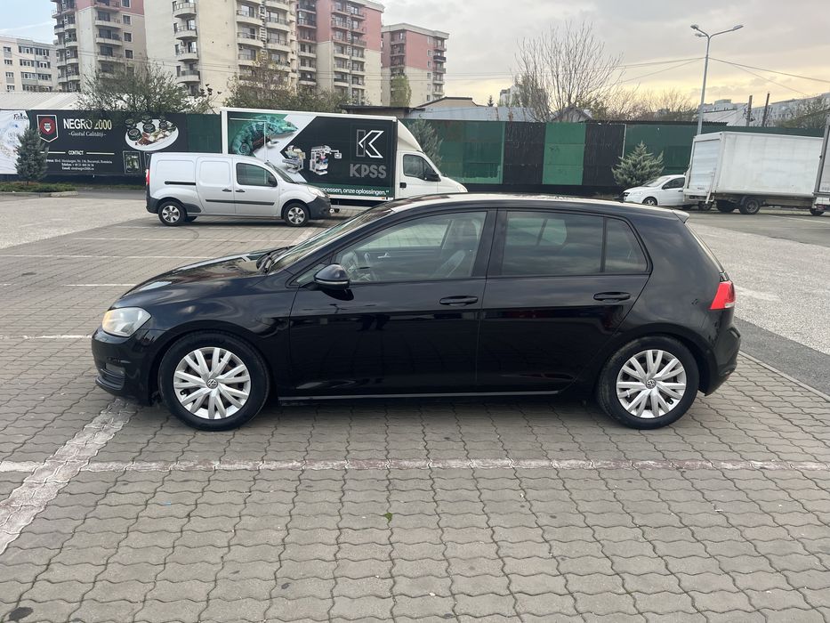 Volkswagen Golf 7 ,BLUEMOTION ,2.0 TDI,150 CP,NAVI,PARK ASSIST