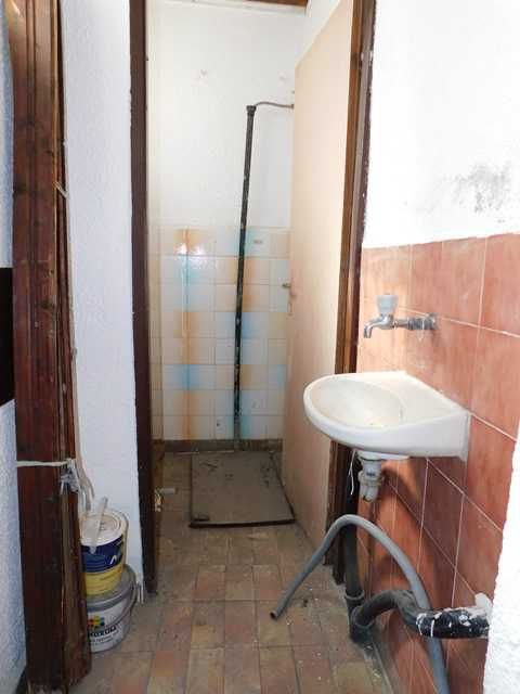 Заведение, кв. "Боровец", гр. Търовище