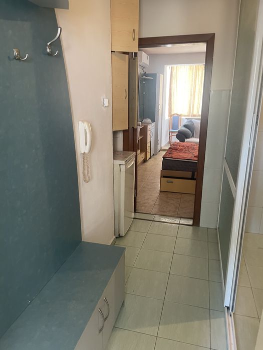 Дава се под наем Едностаен апартамент в Варна, Център - 30 кв.м за 280.5 € - Снимка #5