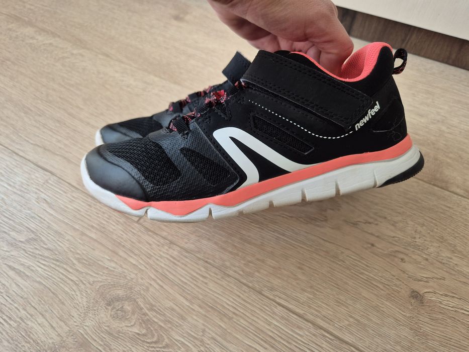 Маратонки  newfeel