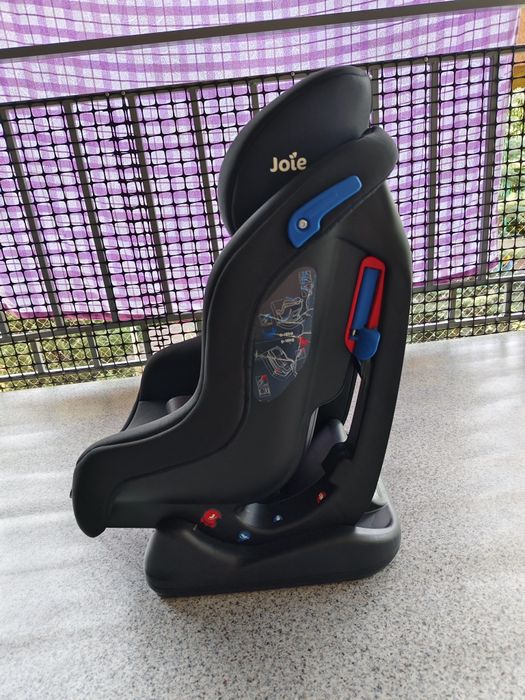 Детское автокресло Joie