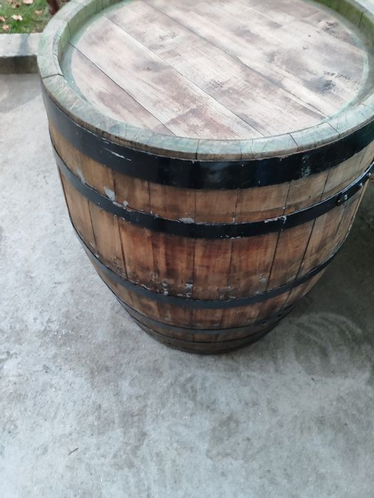 Буре дъбово 3см. 100л.