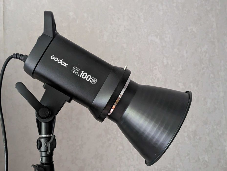 Постоянный свет godox sl100bi