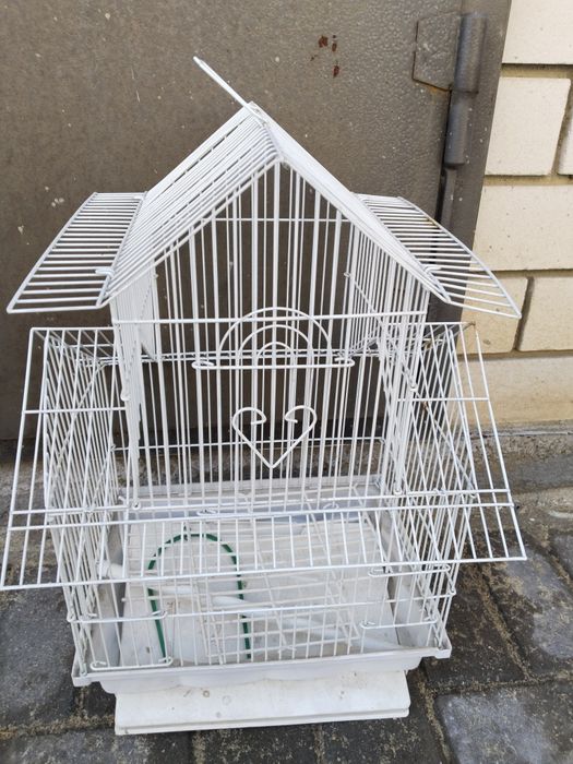 Клетка для птичек 35на 29 выс 52