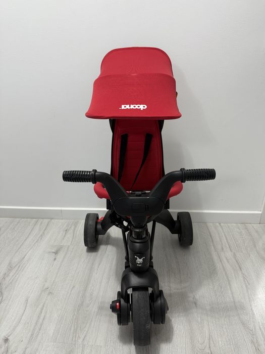 Bicicleta/tricicleta Doona Liki Trike – roșie, stare foarte bună