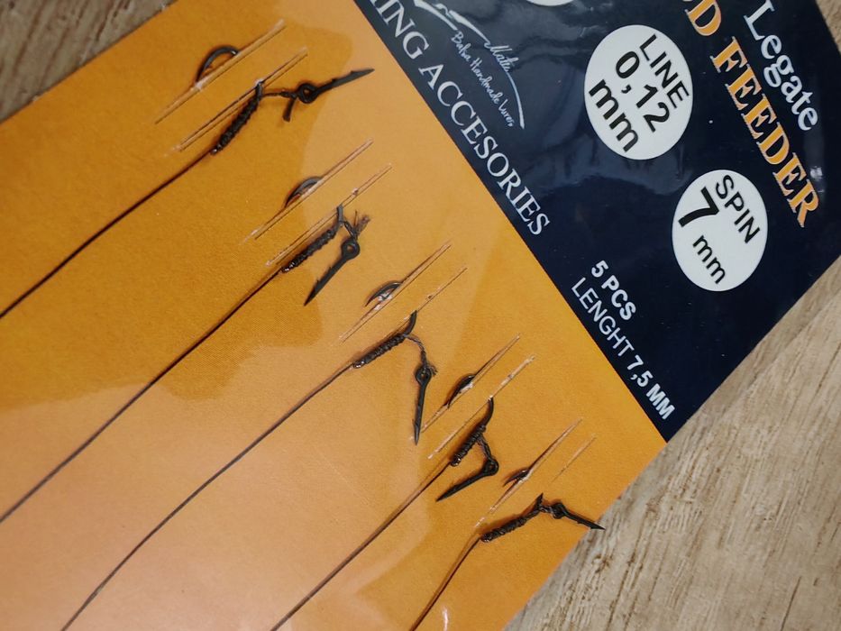 Riguri carlige legate feeder cu spin