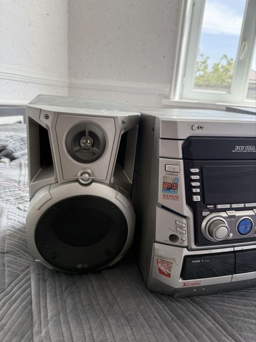 Продаётся музыкальный центр LG Xtreme