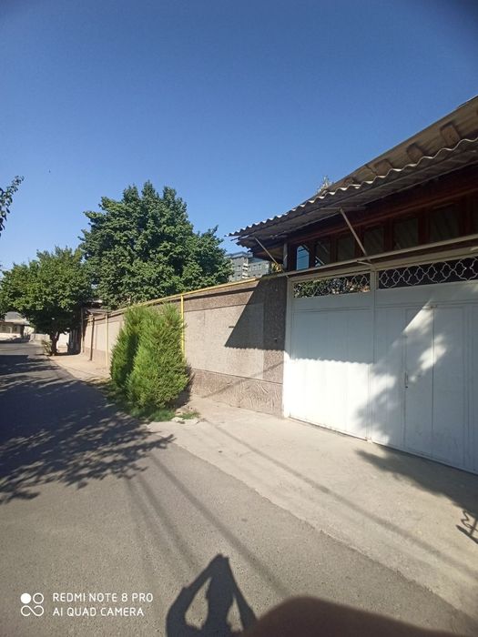 Дом фасад 37мр на 16мр, угловой, махалла Мирзо Улугбек,  Юнусабад хаки