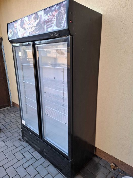 Vand vitrina dubla   noua