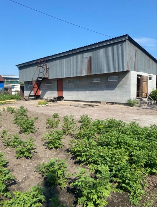 Продам дом в центре рабочего