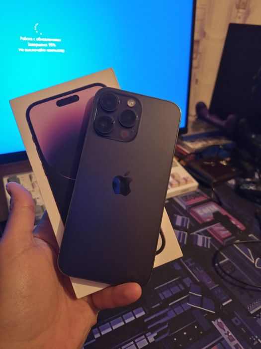 Продам IPhone 14 Pro Max