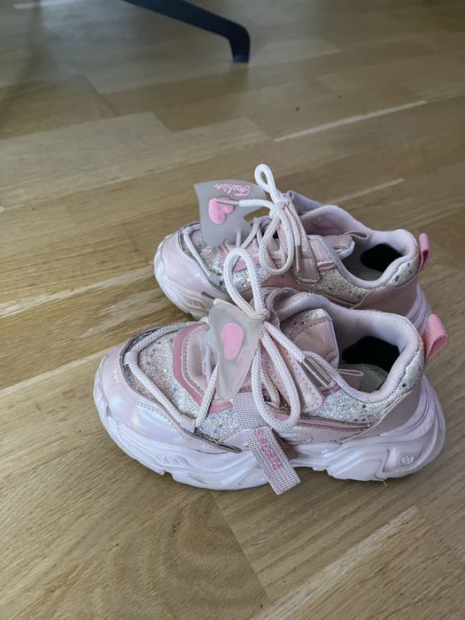 Детски обувки 30 номер