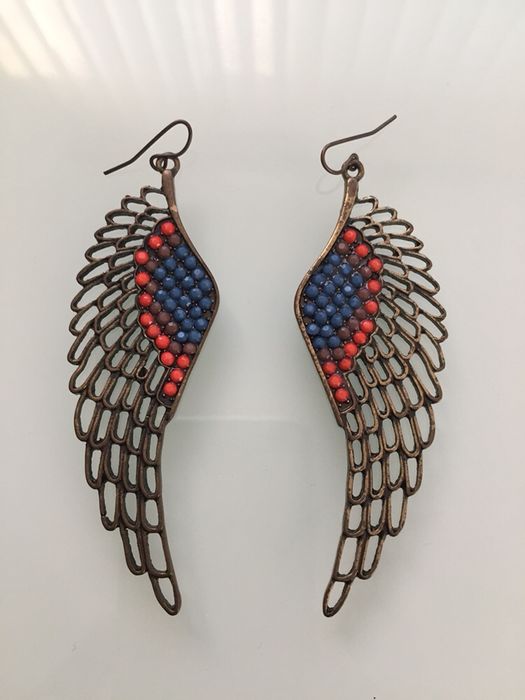 Дамски обици