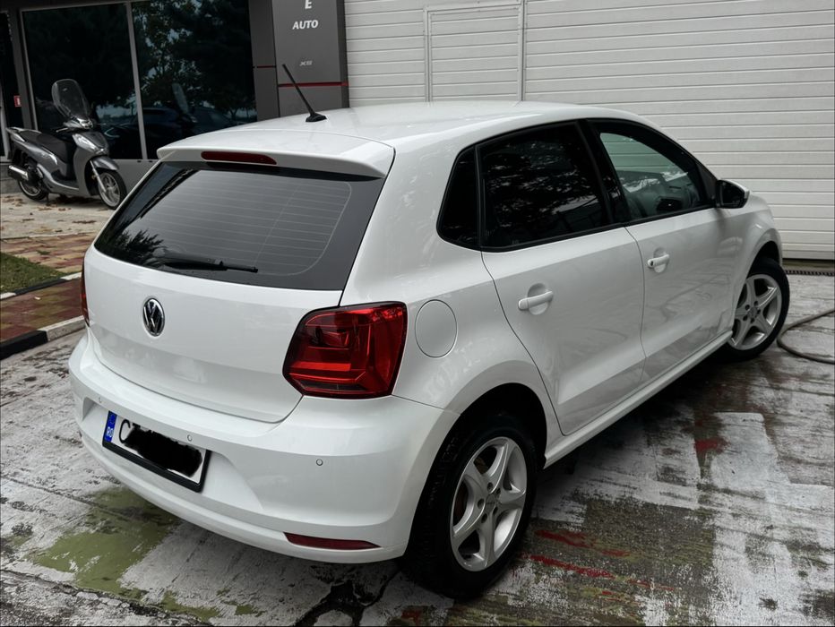 VOLKSWAGEN Polo 2015 — imagine 4