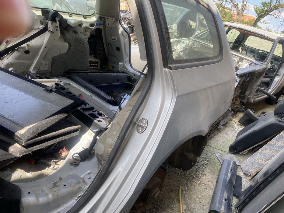 Заден ляв панел пасат б6 2007г отличен