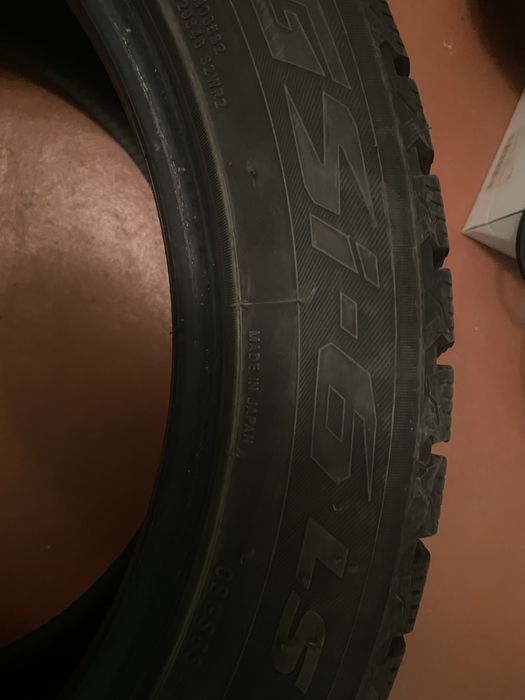 Зимние шины 265/50/20