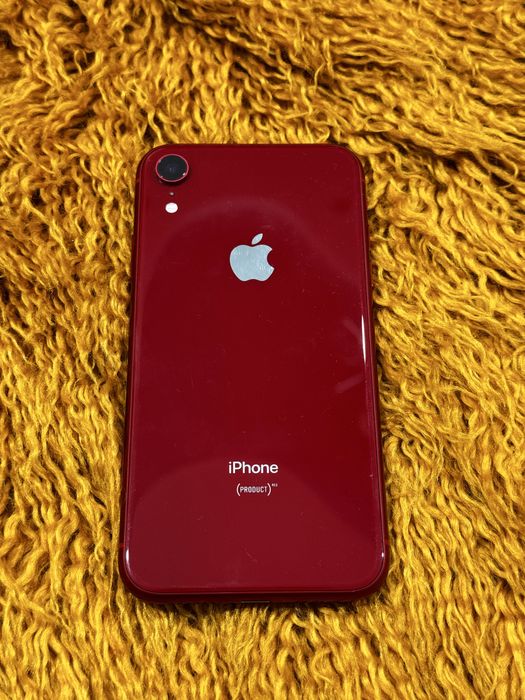 iPhone XR   64GB