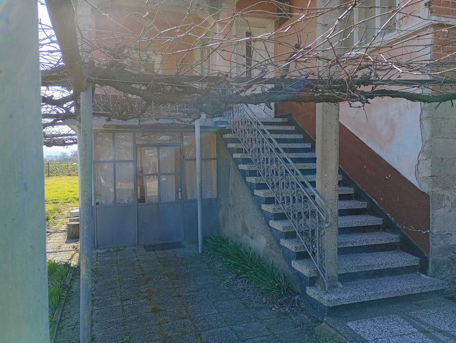 Къща в село Боянци на 4 км от Асеновград