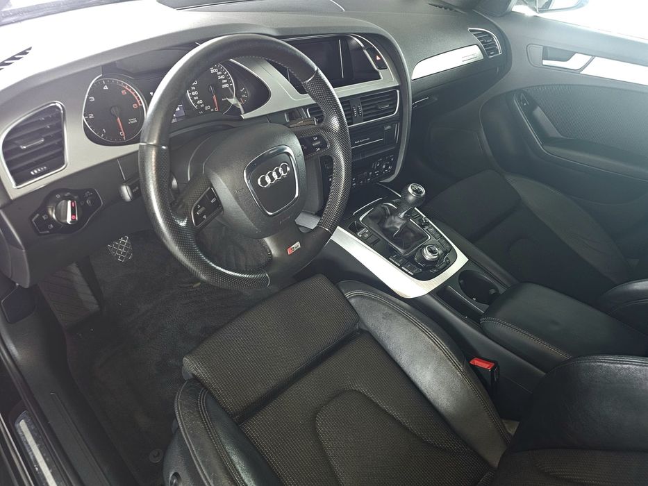 Audi a4 S-Line Quattro  An:2010