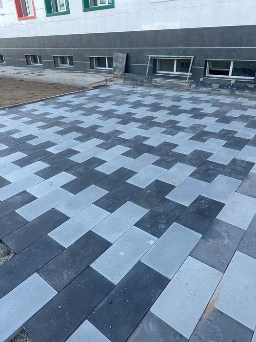 Брусчатка,плитки, бордюры.