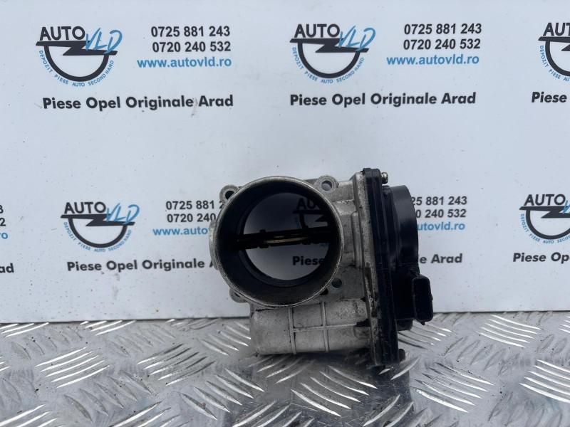 Clapeta acceleratie Opel Vectra C 3.0 Z30DT