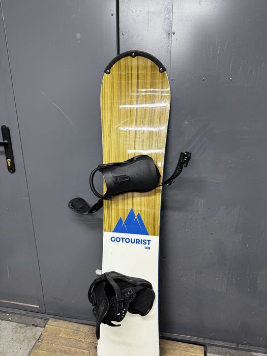 Сноуборд с креплением