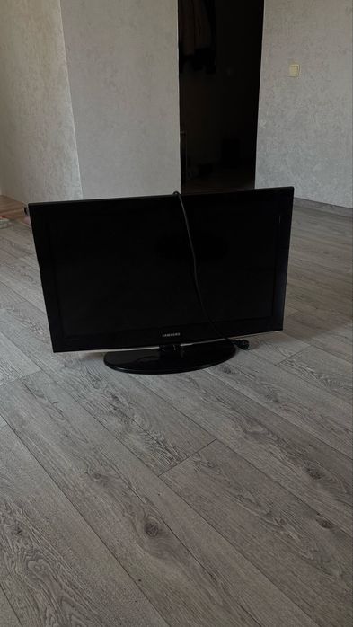 Телевизор SAMSUNG в идеале