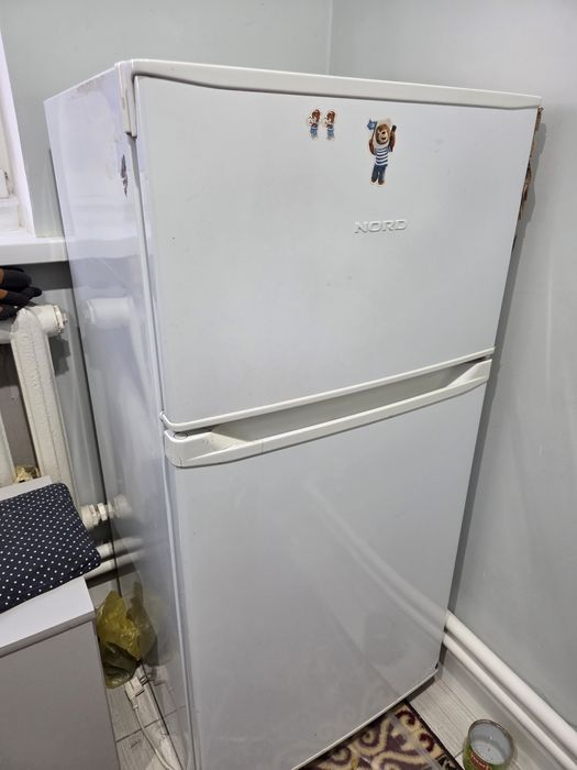 Продам холодильник