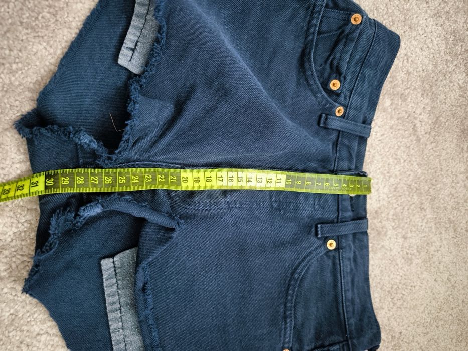Pantaloni scurti denim Levi's 28(S)