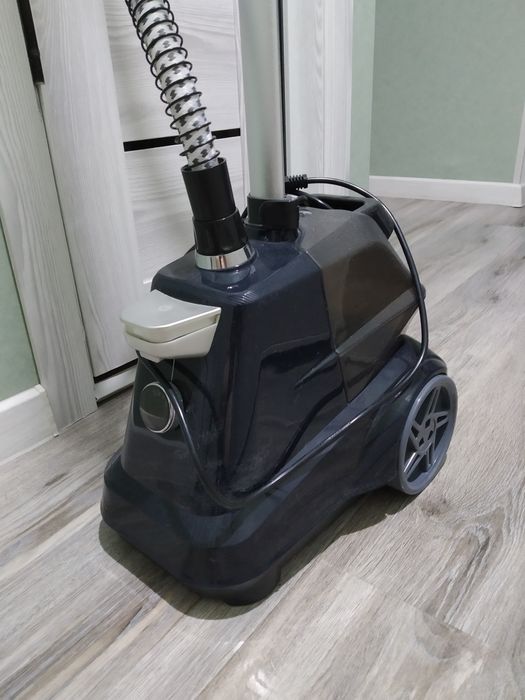 Продается паровой утюг