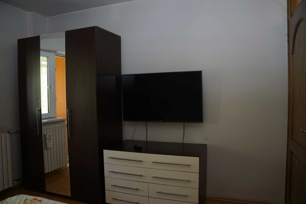 Inchiriez apt. 4 camere