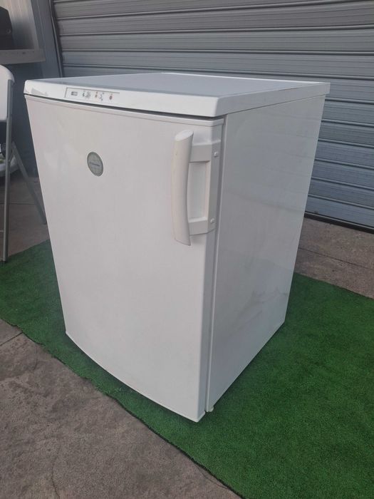 Фризер с 3 чекмеджета