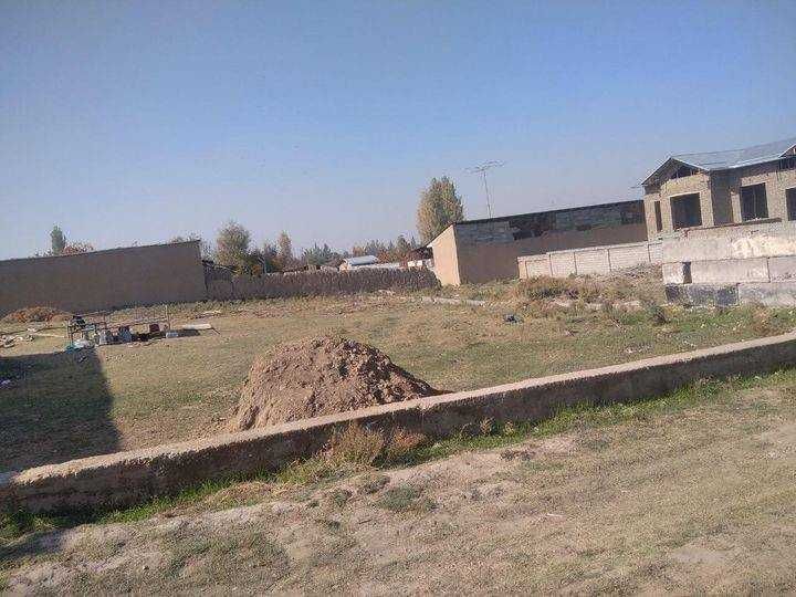 Yengi toshmida 8sotx er sotiladi. Gaz, svet, suv bor