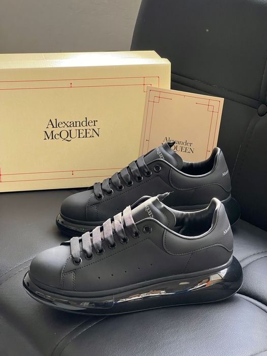 Adidasi Alexander M c Q u e e n Full Black