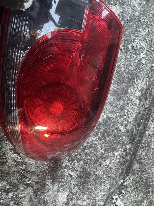 Задний фонарь мазда 6
