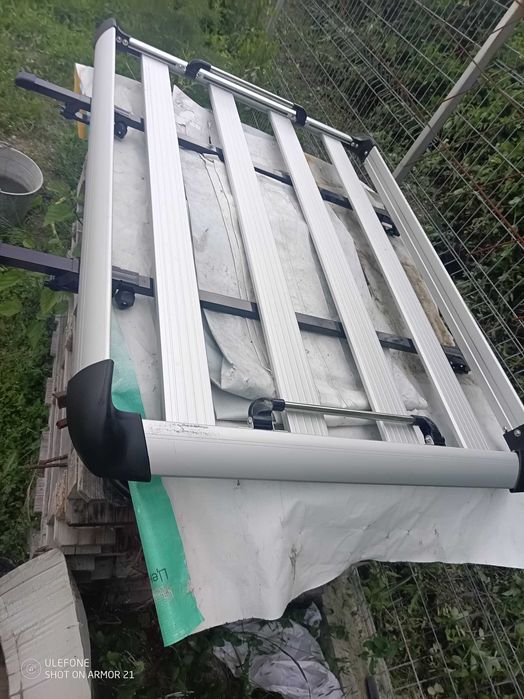 Алуминиев багажник за автомобил