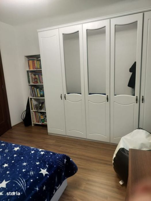 Apartament4 camere, 87.02 mp, zona  1 Mai - Sara