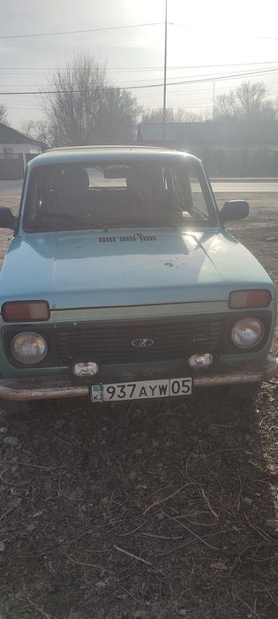 Нива.   5    есікті