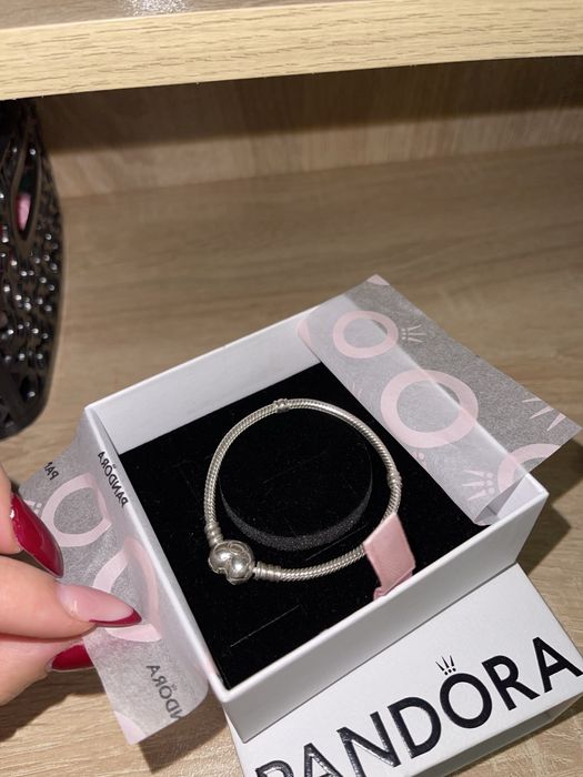 Pandora Гривна Любов