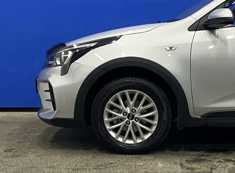 KIA RIO x-line a