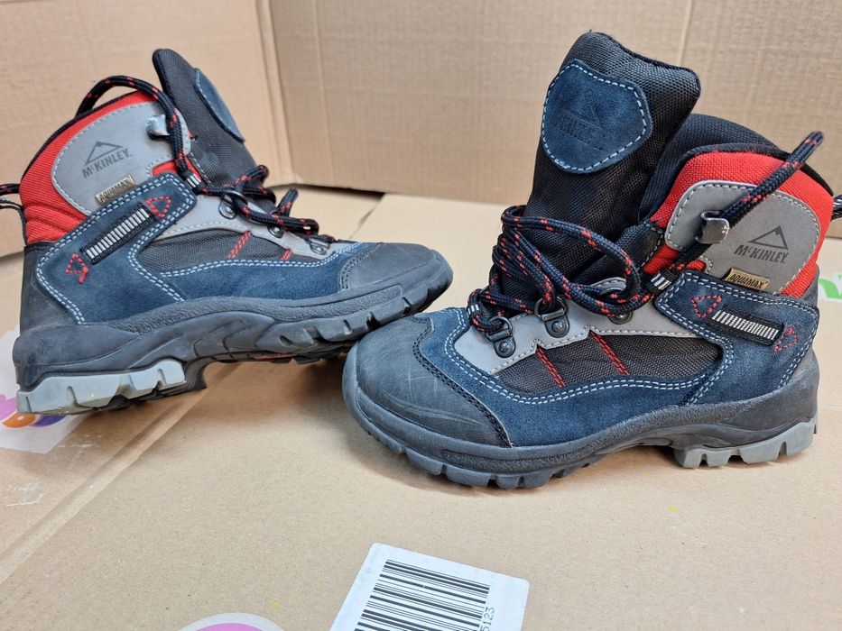 Mc Kinkey- Ghete drumetie copiii- mărimea 32.