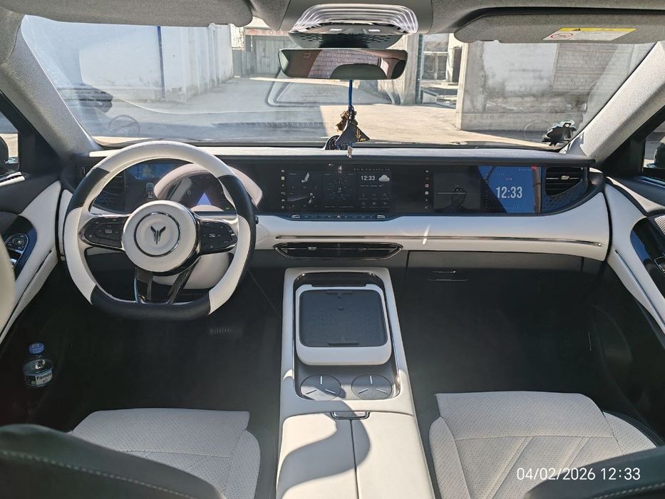 Продам VOYAH free