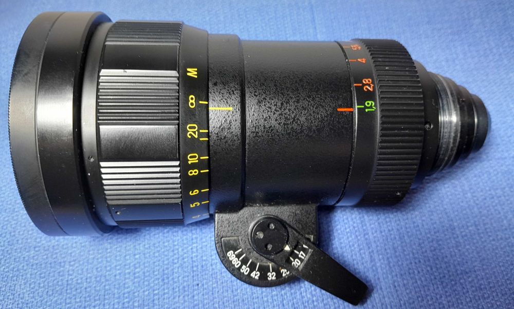 Объектив "Метеор-5-1, 17-69 mm f 1.9"