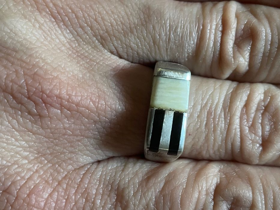 Сребърен пръстен