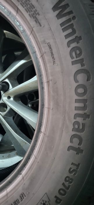 4 anvelope 215 65 16 continental de iarna 2021 7mm