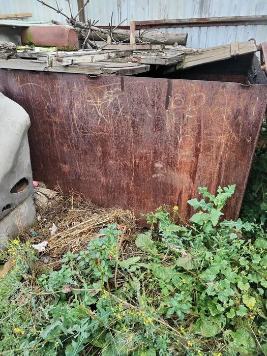 Продам бак, железный