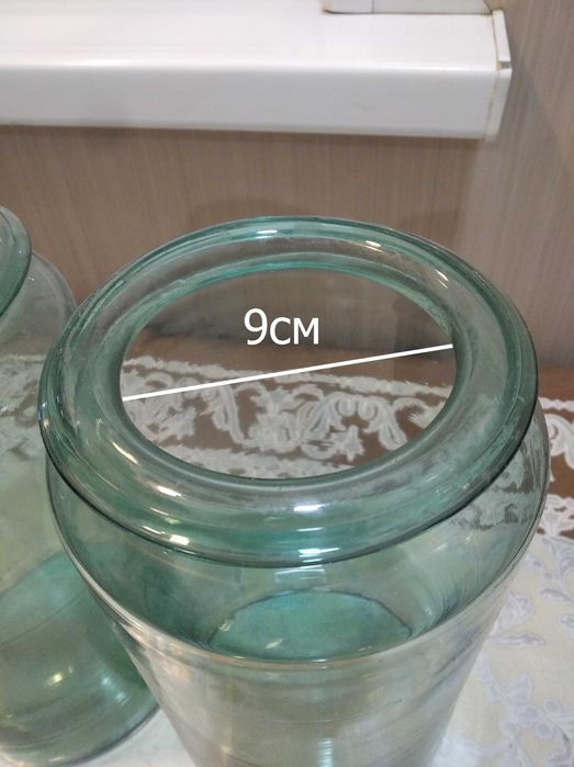 Банки, баллоны. Banka, balon.