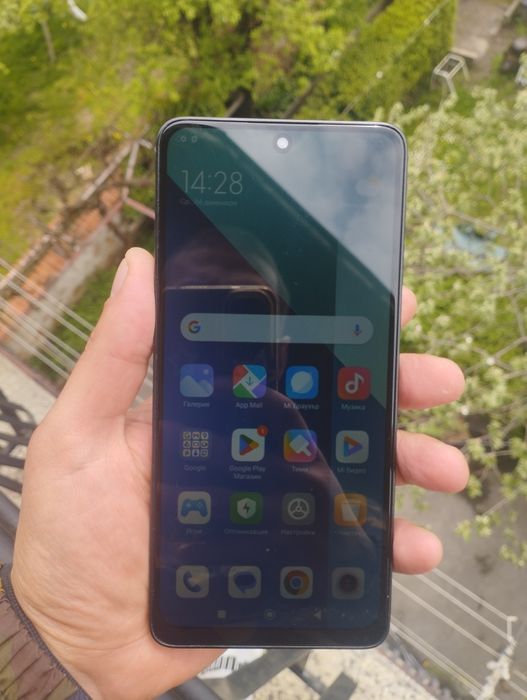 Redmi note 13  8+4/256GB